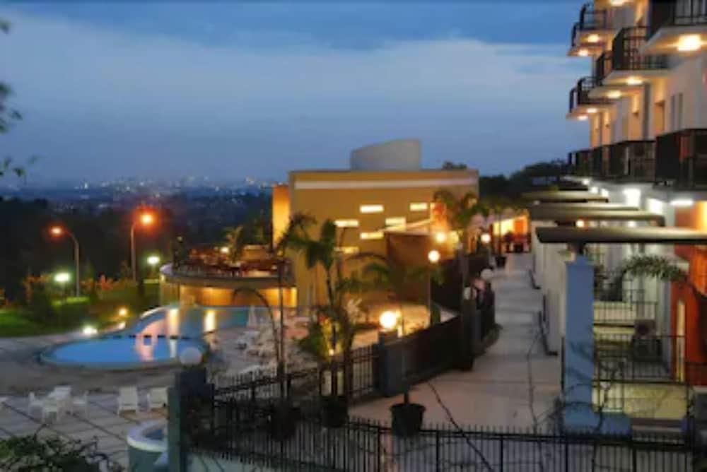 Marbella Suites Bandung Cimenyan Dış mekan fotoğraf